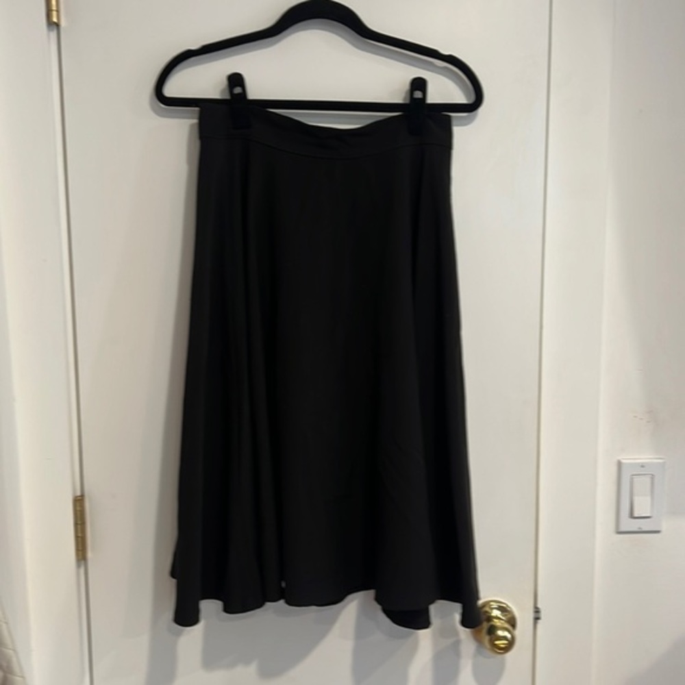 Rock Steady Retro Black Circle Skirt